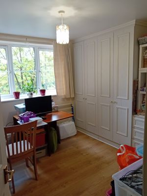 Photo 16- click for photo gallery